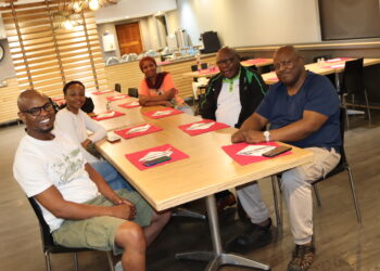 ENG … SEHLOPHATŠHOMO SA MAREO?