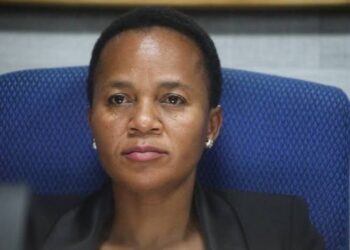 MOLAODI WA DITŠHELETE O RAKILWE MOŠOMONG