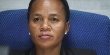 MOLAODI WA DITŠHELETE O RAKILWE MOŠOMONG